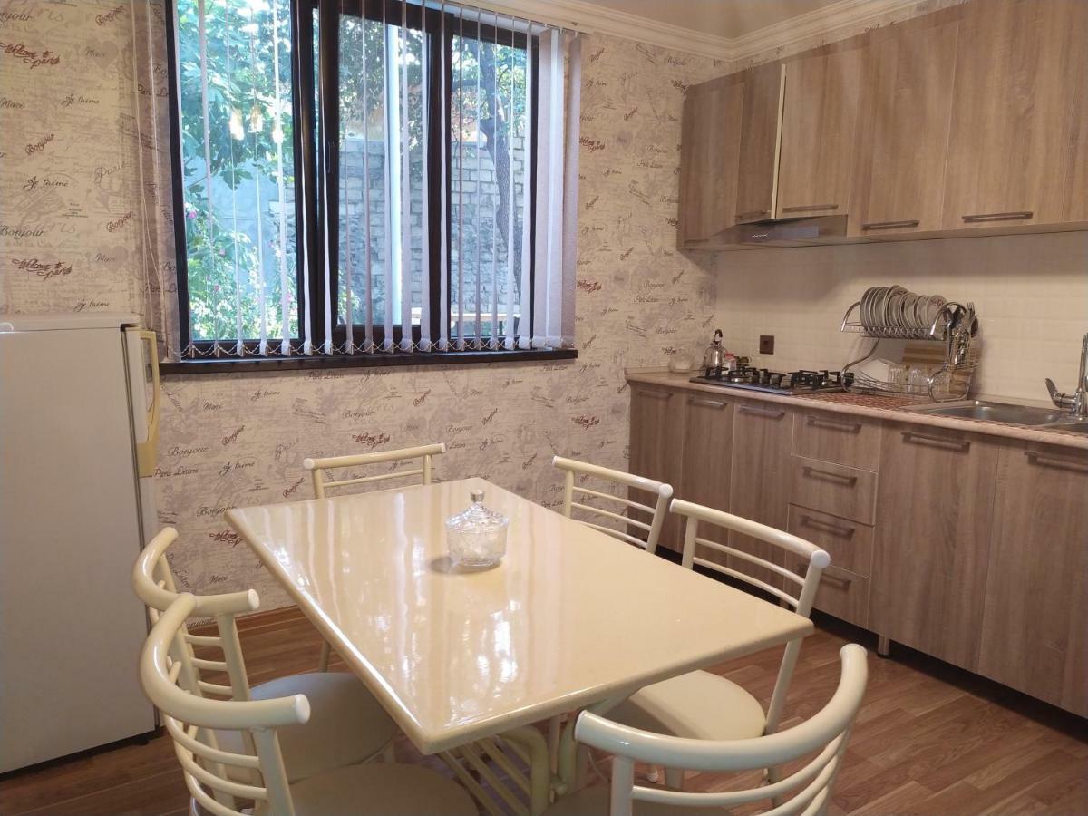 Ganja Apartment Kültér fotó